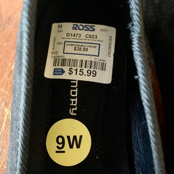 cl by laundry wedges